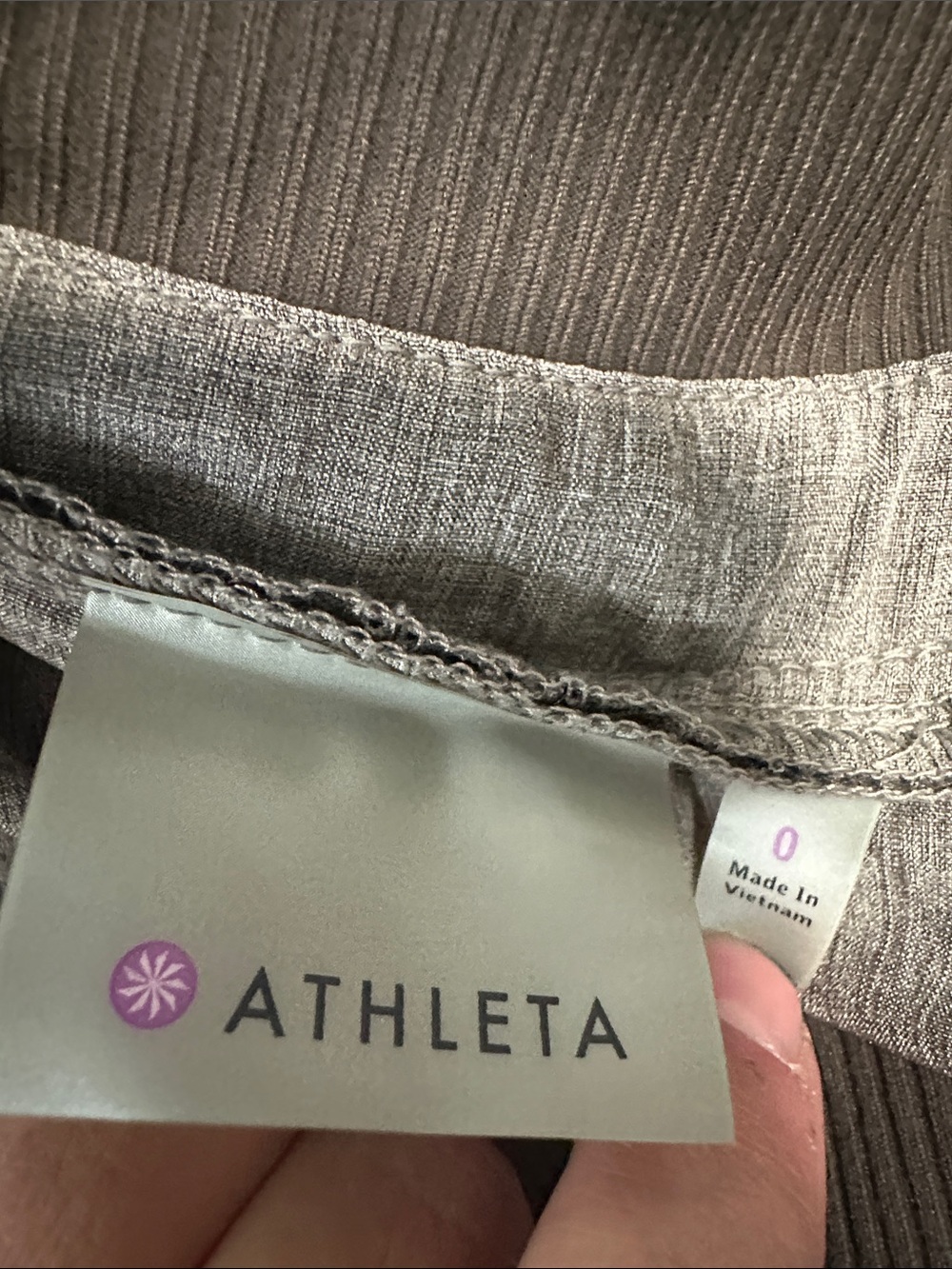 ๐ฆ Athleta Capri - Picture 3 of 4